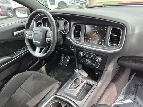 Used 2016 Dodge Charger R/T RWD image 14
