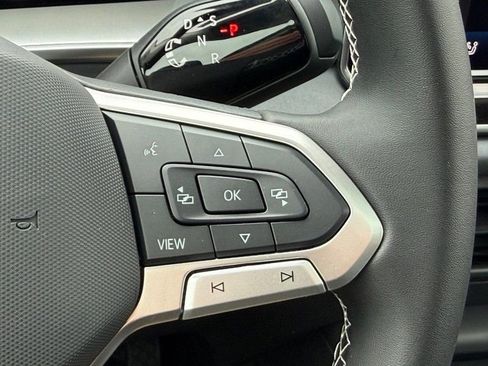 New 2026 Volkswagen Tiguan SE AWD/4WD image 11