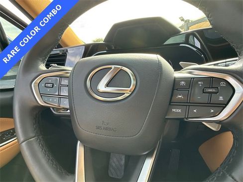 Used 2025 Lexus NX 250 FWD w/ Premium Package image 31