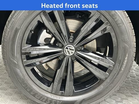 Used 2023 Volkswagen Atlas SEL R-Line AWD/4WD image 11