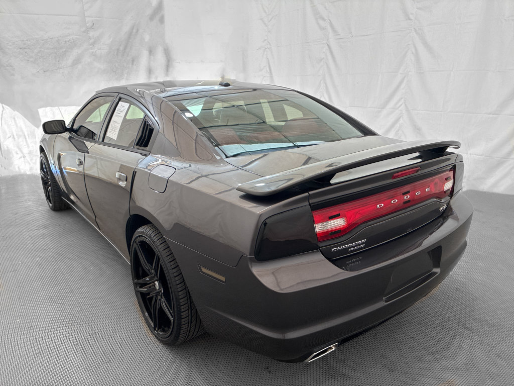 Used 2014 Dodge Charger R/T AWD/4WD image 4