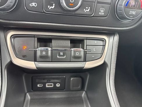 Certified 2024 GMC Terrain Denali AWD/4WD image 21
