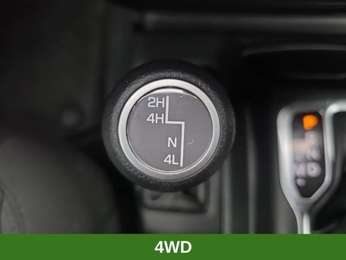 Used 2022 Jeep Wrangler Unlimited Sport AWD/4WD image 37