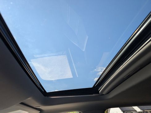 Used 2022 GMC Sierra 2500 Denali w/ Denali Ultimate Package image 23