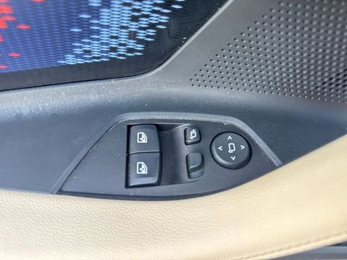 Used 2025 BMW M240i Coupe image 21