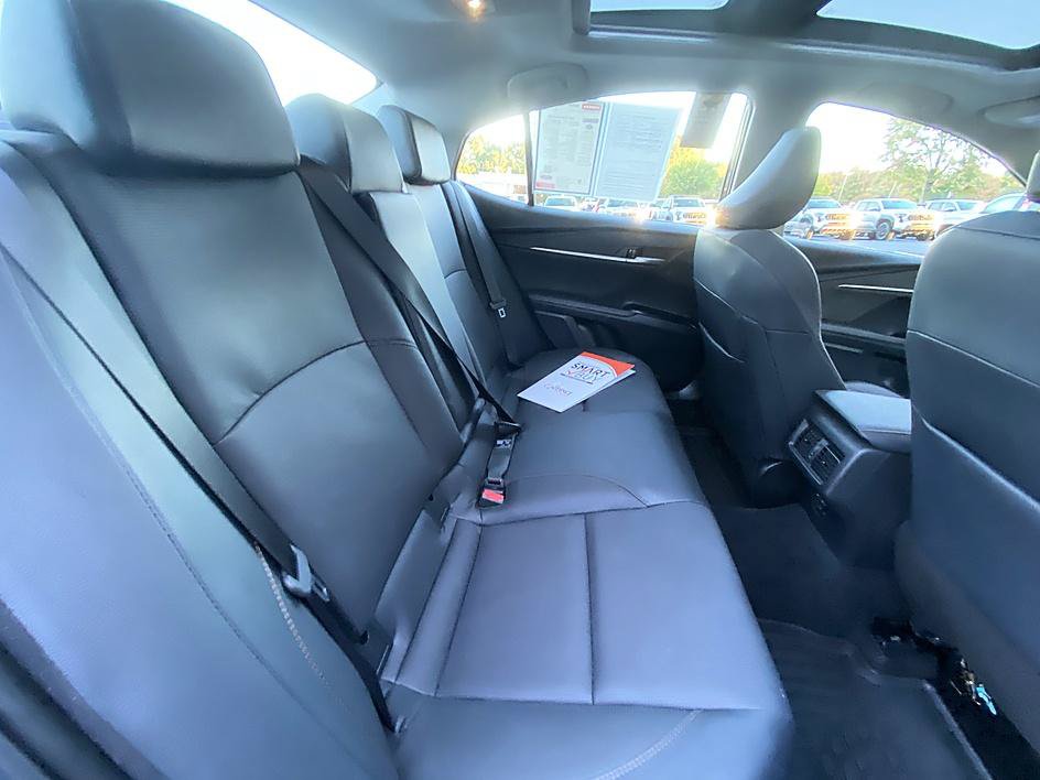 Certified 2025 Toyota Camry XLE FWD image 25