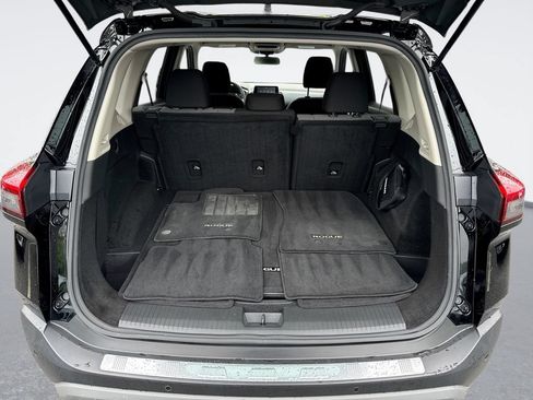 Used 2021 Nissan Rogue SV AWD/4WD image 20