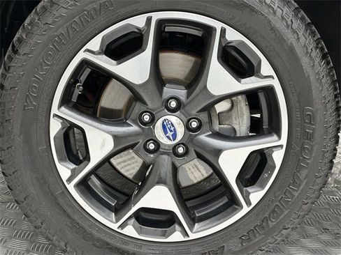 Used 2018 Subaru Crosstrek 2.0i Premium w/ Eyesight System image 10