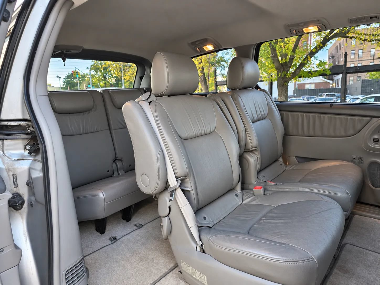 Used 2008 Toyota Sienna XLE AWD/4WD image 33