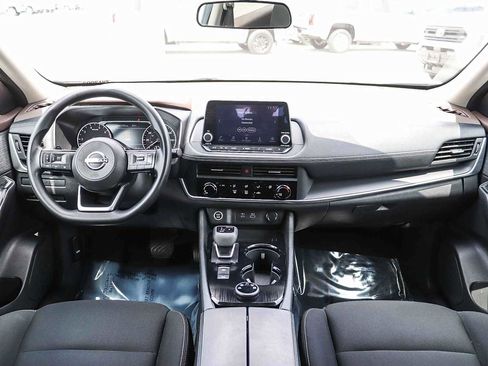 Used 2023 Nissan Rogue S AWD/4WD image 12