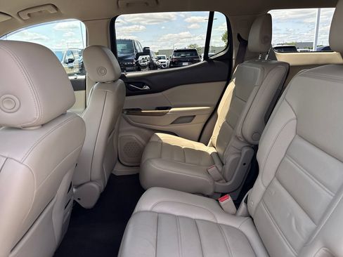 Used 2018 GMC Acadia Denali w/ LPO, Cargo Package FWD image 13