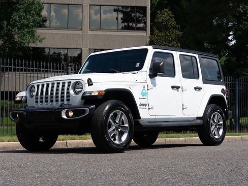Used 2020 Jeep Wrangler Unlimited Sahara AWD/4WD image 1