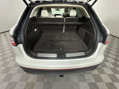 Used 2022 Lincoln Nautilus Black Label w/ Class II Trailer Tow Package image 27