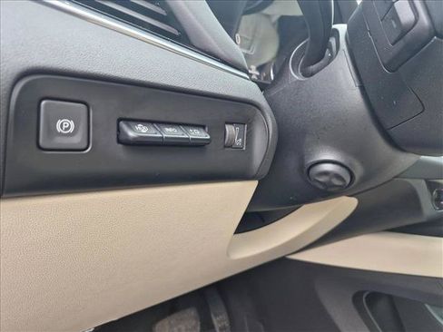 Used 2023 Buick Enclave Avenir w/ Avenir Technology Package AWD/4WD image 16