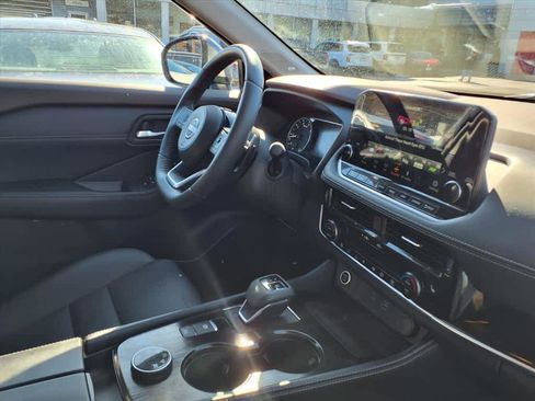 Certified 2023 Nissan Rogue SL w/ SL Premium Package image 24