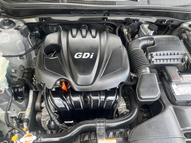 Used 2012 Hyundai Sonata GLS FWD image 29