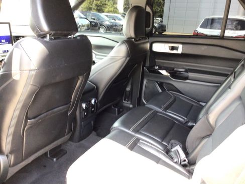 Used 2023 Ford Explorer ST w/ Equipment Group 401A image 14