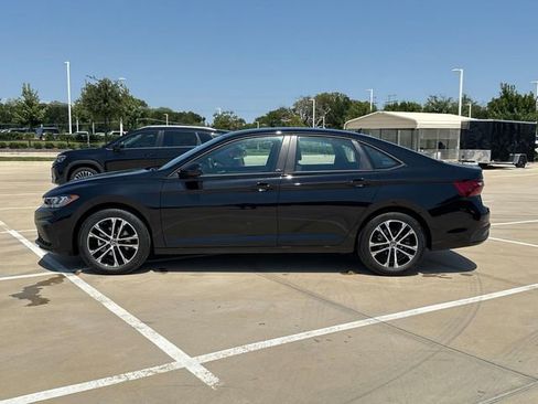 New 2025 Volkswagen Jetta Sport image 8