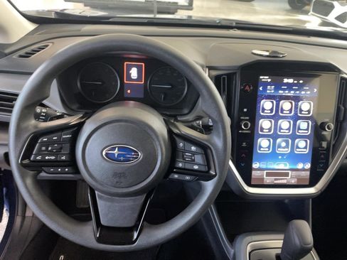 Used 2024 Subaru Crosstrek 2.0i Premium image 11