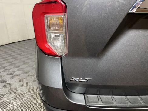 Used 2023 Ford Explorer XLT w/ Equipment Group 202A image 11