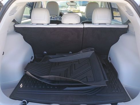 Used 2019 Jeep Compass Latitude image 18