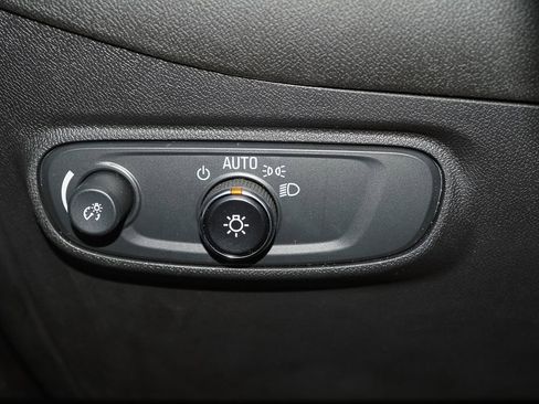 Certified 2024 Chevrolet Equinox RS w/ RS Leather Package image 29