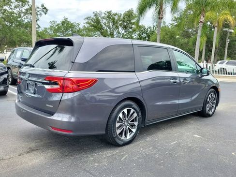 Certified 2024 Honda Odyssey EX-L image 6