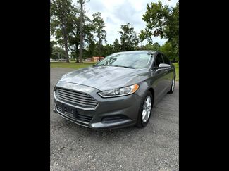 Used 2013 Ford Fusion SE image 1