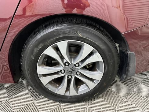 Used 2013 Honda Accord LX image 18