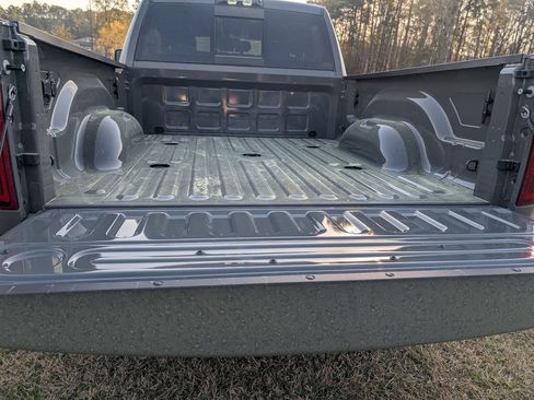 New 2026 RAM 2500 Limited AWD/4WD image 27