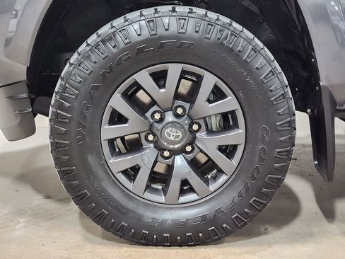 Used 2023 Toyota Tacoma SR5 image 28