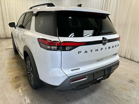 New 2026 Nissan Pathfinder Platinum AWD/4WD image 2