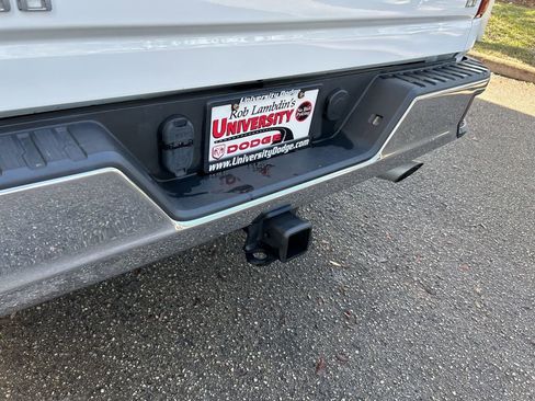 Used 2024 Chevrolet Silverado 2500 LT image 19