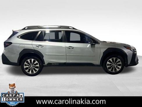 Used 2023 Subaru Outback Limited image 9