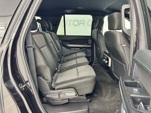 Used 2019 Ford Expedition Max XLT AWD/4WD image 18