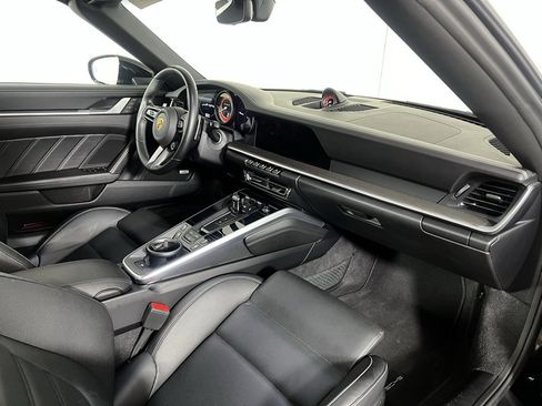 Certified 2022 Porsche 911 Turbo S image 17