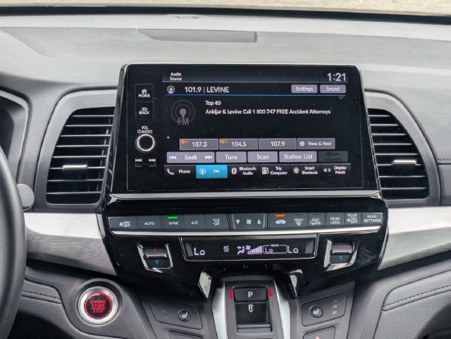 Used 2025 Honda Odyssey EX-L image 17