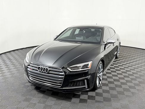 Used 2018 Audi S5 Premium Plus w/ Navigation Package image 2
