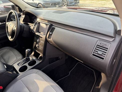 Used 2019 Ford Flex SEL w/ Equipment Group 202A FWD image 29