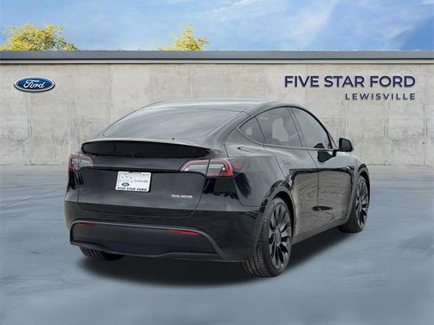 Used 2022 Tesla Model Y Performance image 4