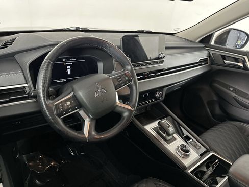 Used 2022 Mitsubishi Outlander SEL FWD image 18
