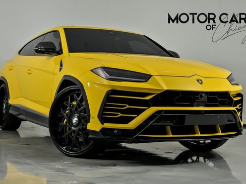 Used 2019 Lamborghini Urus AWD/4WD image 1
