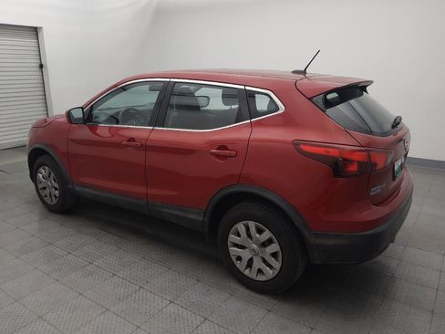 Used 2018 Nissan Rogue Sport S image 3