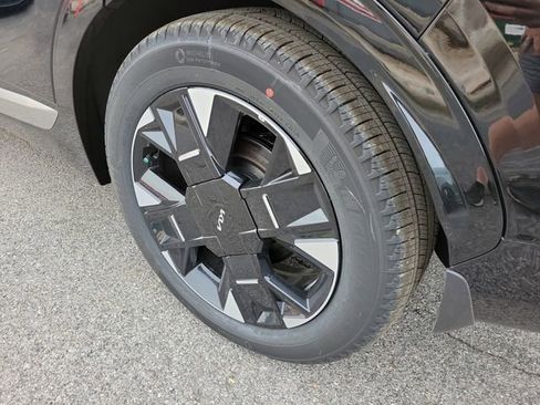 New 2026 Kia Sportage SX FWD image 26