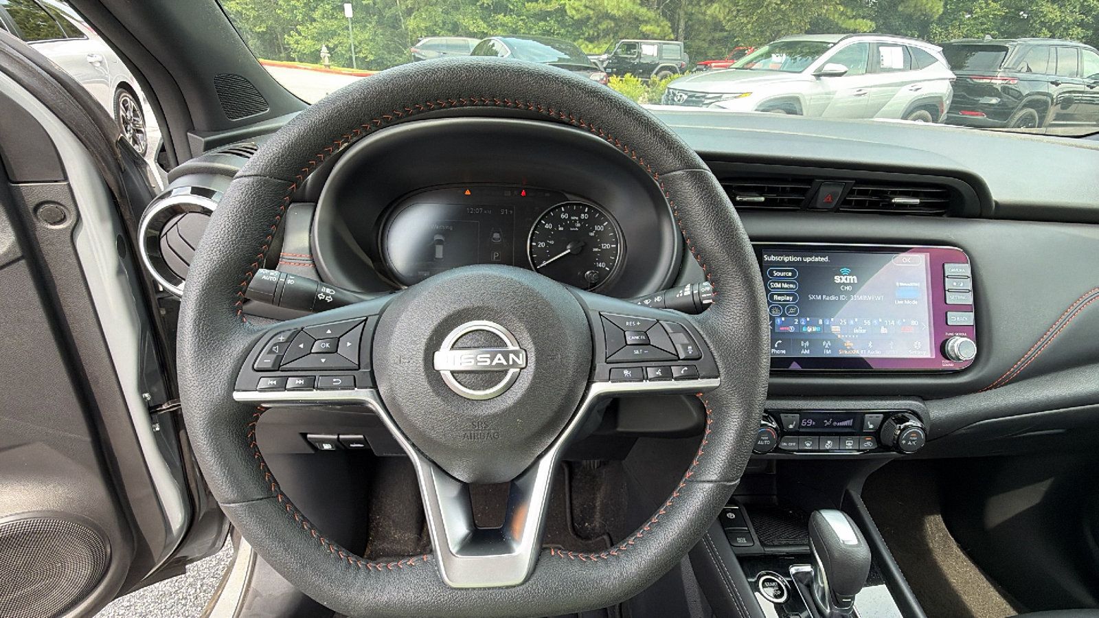 Used 2024 Nissan Kicks SR w/ SR Premium Package FWD image 25