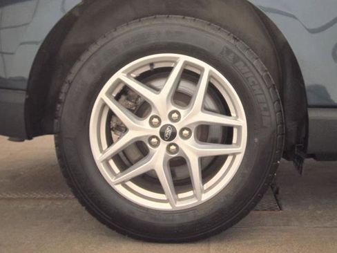 Used 2024 Ford Edge SEL w/ Convenience Package AWD/4WD image 7