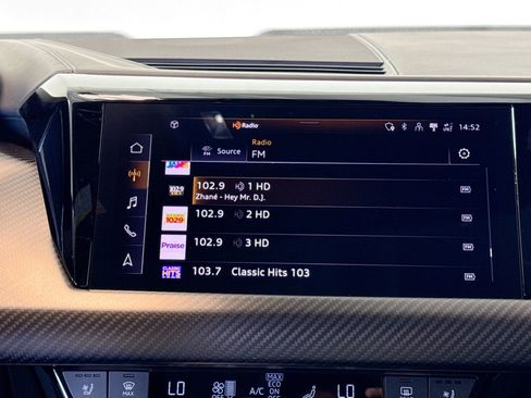 Used 2023 Audi RS e-tron GT image 15