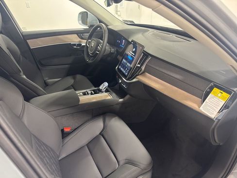 New 2026 Volvo XC90 T8 Plus w/ Protection Package AWD/4WD image 28