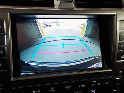 Used 2018 Lexus GX 460 Luxury w/ Preferred Accessory Package AWD/4WD image 25