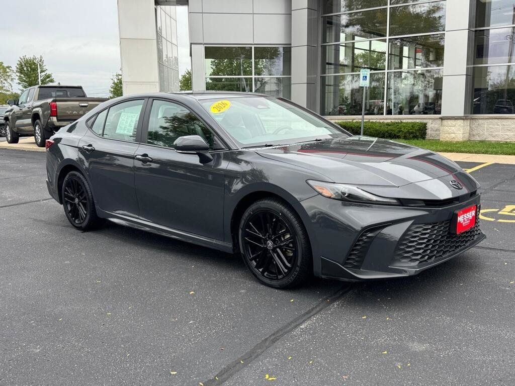 Certified 2026 Toyota Camry SE AWD/4WD image 1
